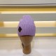 LV Louis Vuitton New Knit Hat!The classic version of the L home senior sense of wear must enter ah  This year's new colors, a bright feeling in front of your eyes The more you look at it, the better it looks   The thickn