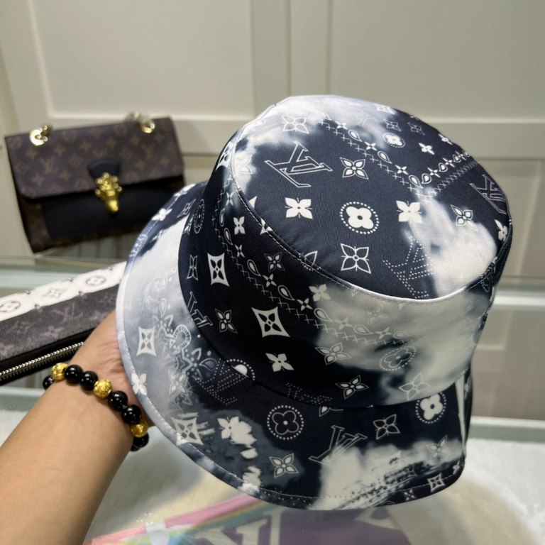 Louis Vuitton LouisVuitton New LV Baseball Cap, Heavy duty   High-end atmosphere, versatile models Universal for men and women! Runs!