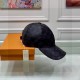 The cap is made of PU leather and head-layer cowhide.With packaging cloth bag, LV Louis Vuitton classic original single baseball cap, classic old flower, 11 open mold customized, the original counter PU leather   head la