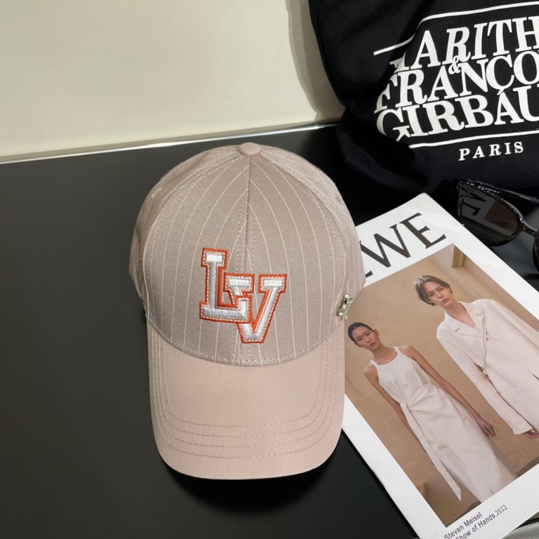 LouiVuittonLV   counter new Louis Vuitton home embroidered baseball cap, simple and generous Men and women universal sun hat, the