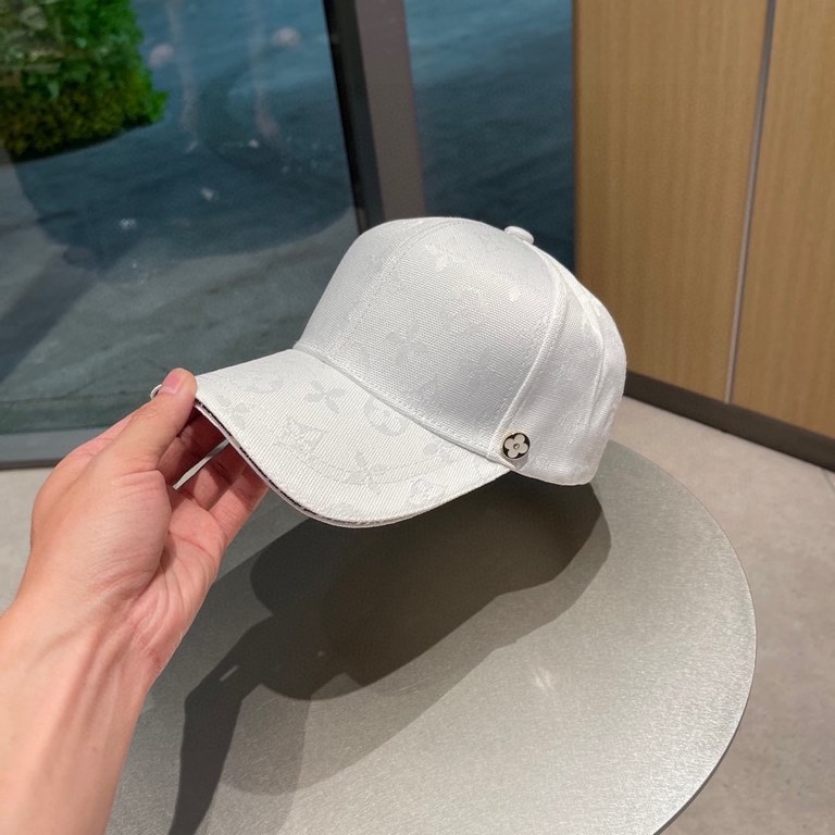 Louis Vuitton Baseball Cap LouisVuitto 2023 Spring and Summer New LV Baseball Cap Simple high-end atmosphere, versatile models   Men and Women