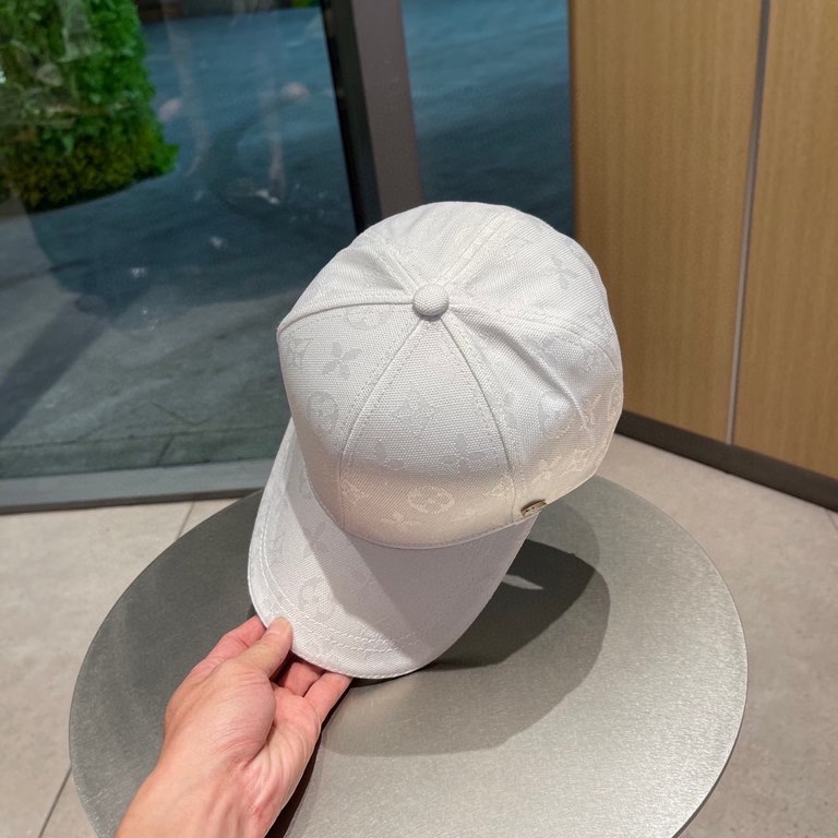 Louis Vuitton Baseball Cap LouisVuitto 2023 Spring and Summer New LV Baseball Cap Simple high-end atmosphere, versatile models   Men and Women