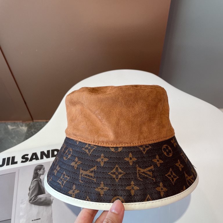 Louis Vuitton LV new patchwork old flowers fisherman hatClassic old flowers never go out of fashion can be worn by both men and womenCasual and uncomplicated, you're the one with the big style!Share the beauty Share the 