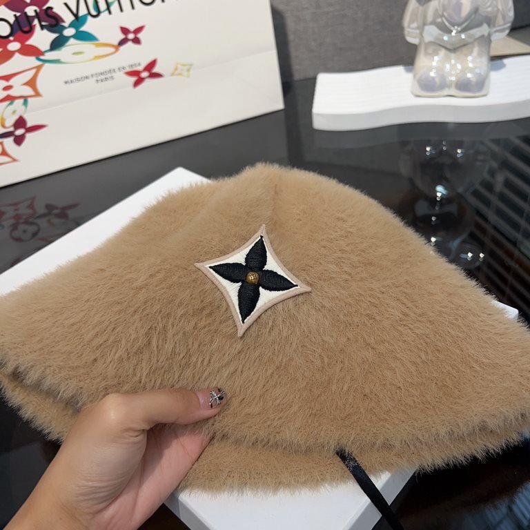 SpecialLV Louis Vuitton   Hat Bucket Hat Fall and Winter 2023 Explosive New Cashmere Basin Hat Plush Fisherman's Hat Female