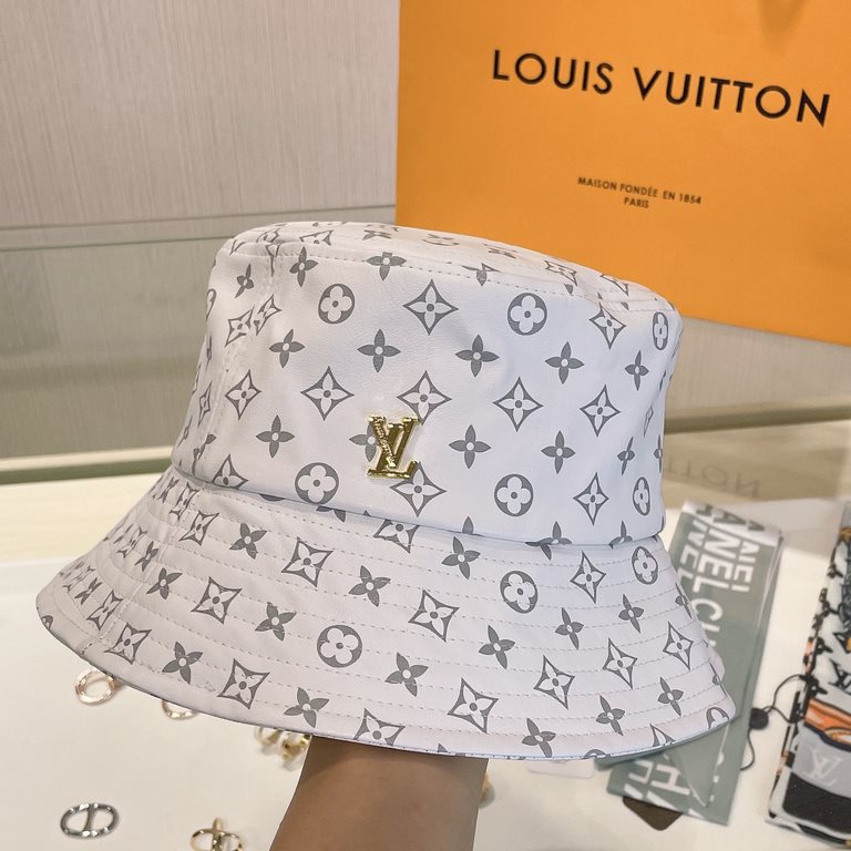 LV Louis Vuitton shipments, classic fisherman's hat, very classic classic, popular retro beauty, available in all seasons, go out must-have, very show face is small!