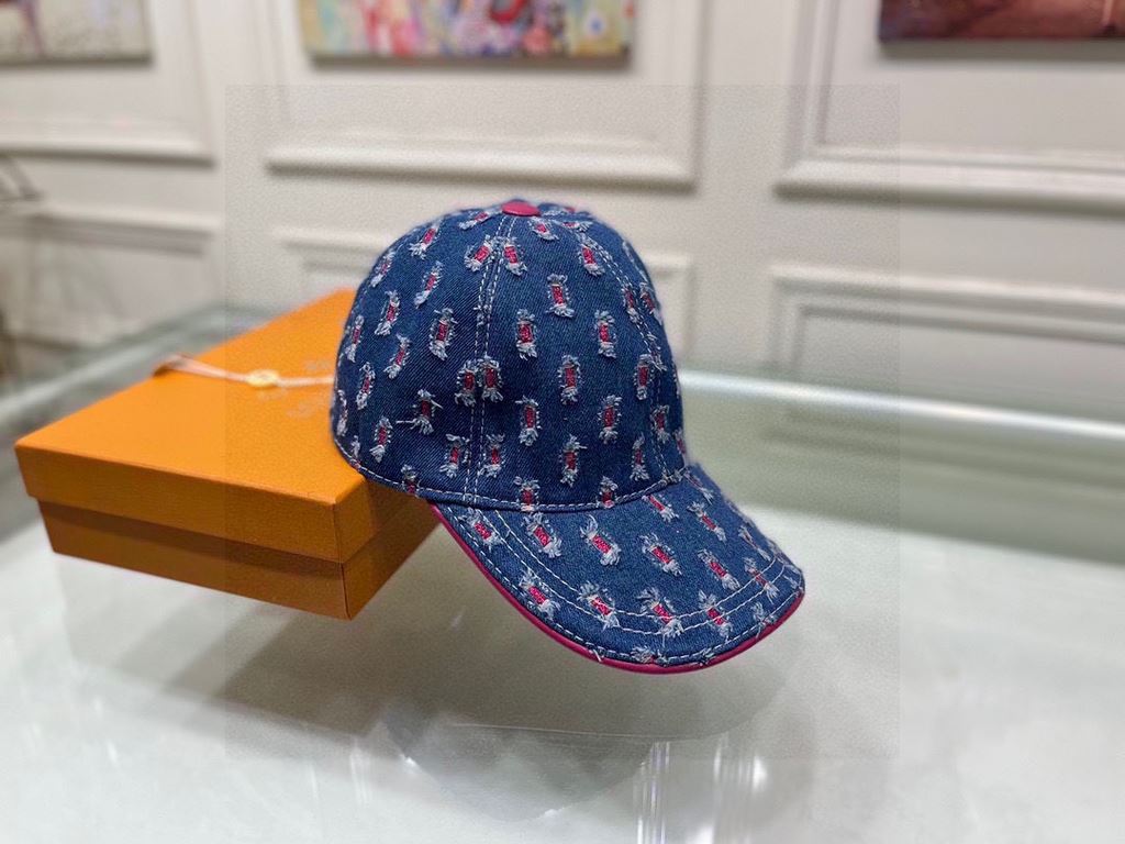 The original denim fabric   head layer cowhide, lightweight.With box cloth bag, LV (Louis Vuitton) original single baseball cap, color diamond denim, counter 11 open mold customized, original denim fabric   head layer co