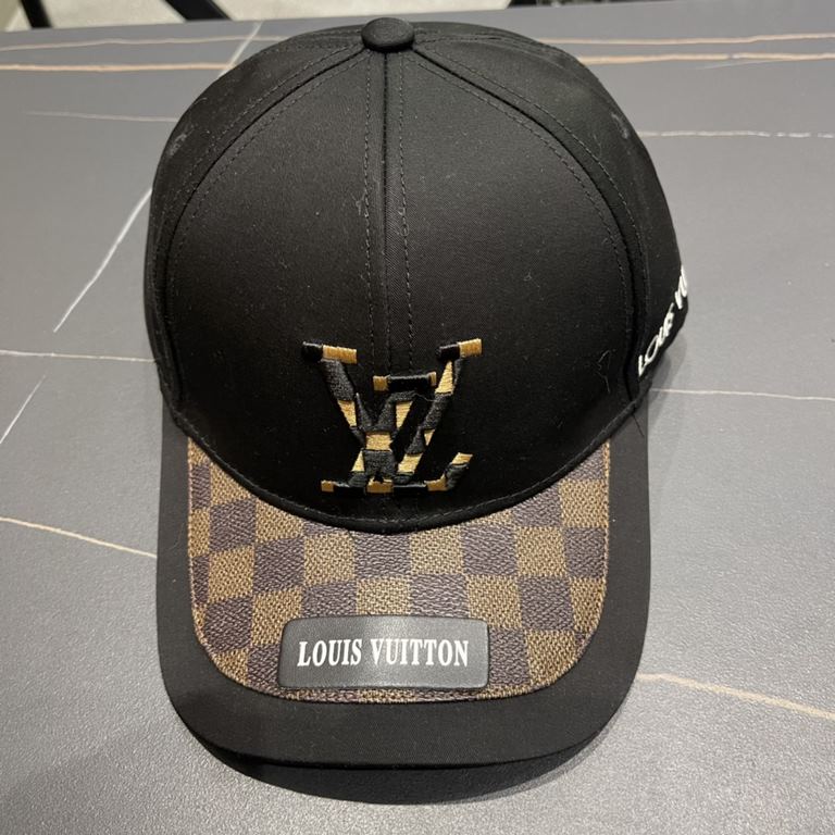 . LouiVuittonLV  Counter new Louis Vuitton home embroidered baseball cap, simple and generous Men and women universal sun hat.