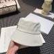 Special  LV Louis VuittonNew Slimming Fisherman's Hat!Proper sense of distance burst     can be imperial or desire Imported material is comfortable and does not tie meat. Special tuning cap shape straight Senior sense of