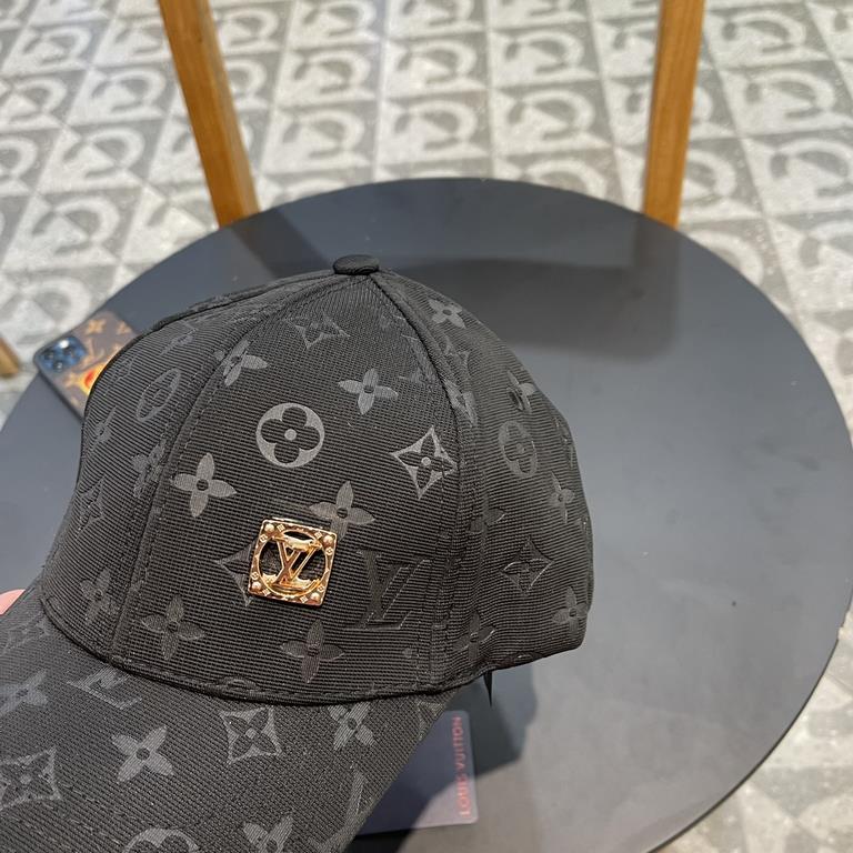 Louis Vuitton LouisVuitton   new LV baseball cap, heavy construction   early spring series of high-end atmosphere, versatile models   men and women!