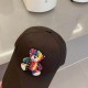 LV new duck tongue cap, high quality baseball cap, black and white two colors, head circumference about 57cm