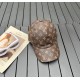 LV Louis Vuitton, classic original single baseball cap, excellent word of mouth, the original head layer cowhide, lightweight and breathable! The quality is superb, the base head circumference of 57, the patch can be adj