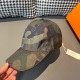 LV (Louis Vuitton) new original single baseball cap.With box cloth bag, LV (Louis Vuitton) new original single baseball cap, camouflage LV, counter 11 open mold customized, original canvas material   head layer cowhide, 