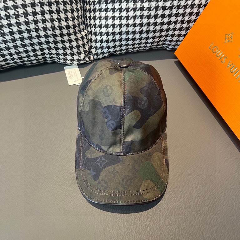 LV (Louis Vuitton) new original single baseball cap.With box cloth bag, LV (Louis Vuitton) new original single baseball cap, camouflage LV, counter 11 open mold customized, original canvas material   head layer cowhide, 