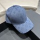 (LV Louis Vuitton) new full print logo pattern paragraph baseball cap, counter synchronization shipment, big name models super good with, hurry to get!