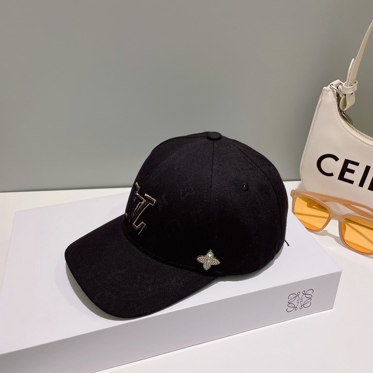 LV   counter new Louis Vuitton home embroidery baseball cap, simple and generous Men and women universal sun hat