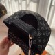 New model shipmentWith box bag, LV (Louis Vuitton) new original single baseball cap, old flower embroidery, 11 open mold customized, original old flower fabric, heavy embroidery, meticulous workmanship perfection, qualit