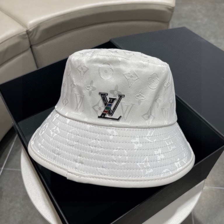 lv Louis Vuitton  2023 early spring new original single LV fisherman hat, simple atmosphere full of personality Exquisite embroidery design Full of fashion sense   This hat is definitely worth getting!