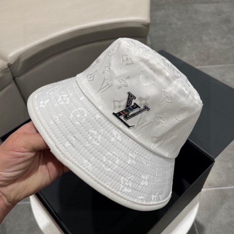 lv Louis Vuitton  2023 early spring new original single LV fisherman hat, simple atmosphere full of personality Exquisite embroidery design Full of fashion sense   This hat is definitely worth getting!