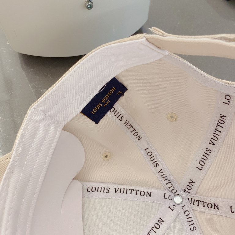 Lv Louis Vuitton Baseball Caps, Men's and Women's Duck Caps