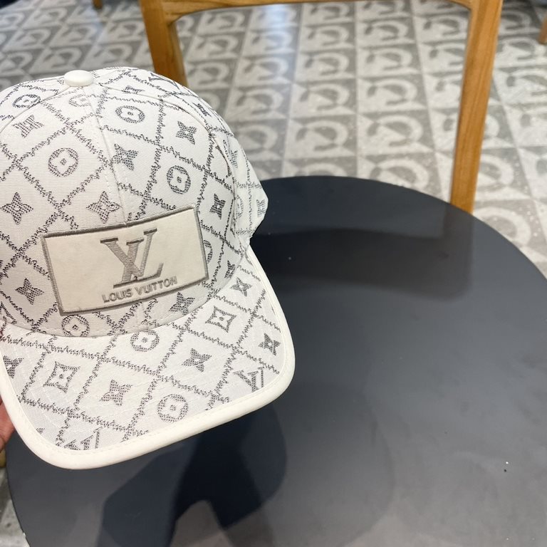 [LV] new counter synchronization baseball cap, counter synchronization shipment, big name models super good with, hurry to get!