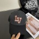 LouiVuittonLV   counter new Louis Vuitton home embroidered baseball cap, simple and generous Men and women universal sun hat, the