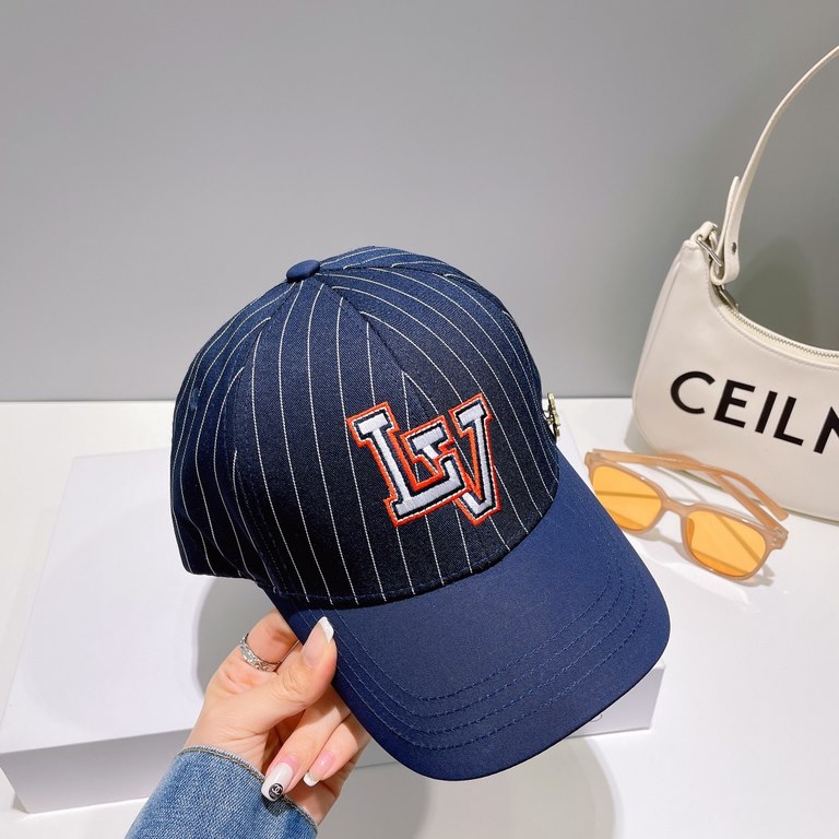 LouiVuittonLV   counter new Louis Vuitton home embroidered baseball cap, simple and generous Men and women universal sun hat, the