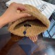 Special  LV Louis Vuitton Plush Knit HatThe plush knit hat that everyone should have!It's so, so easy to mix and match with your clothes.Good texture, no pilling is my basic requirement for a hat.It's good looking but no