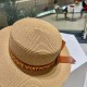 [LV Louis Vuitton] 2023 new small fragrance vacation style flat straw hat, travel essential, super good with, hurry to get!