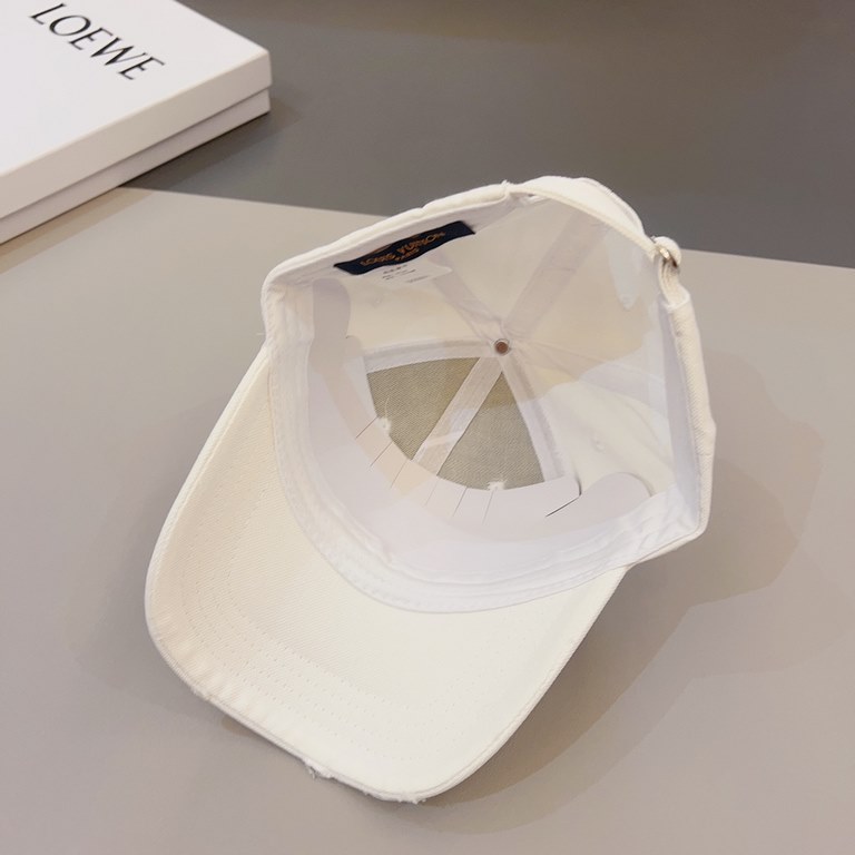 Louis Vuitton baseball cap LouisVuitton, official website new color   LV baseball cap, simple atmosphere, super versatile sunscreen sun hat,   men and women universal