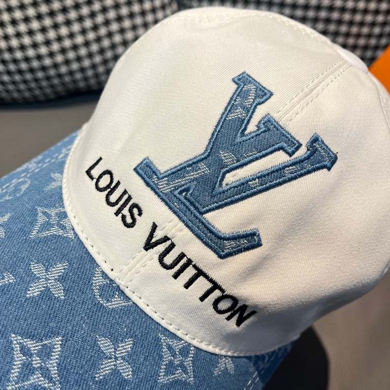 New model shipment!With box cloth bag, LV (Louis Vuitton) new original single baseball cap, old flower splicing, 11 open mold ordering, the original cotton fabric   counter old flower cloth, workmanship is meticulous and