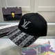 LouiVuittonLV  Counter new Louis Vuitton home embroidered baseball cap, simple and generous Men and women universal sun hat.