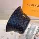 LV Louis Vuitton shipments, classic fisherman's hat, very classic classic, popular retro beauty, available in all seasons, go out must-have, very show face is small!