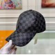 The cap is made of PU leather and head-layer cowhide.With packaging cloth bag, LV Louis Vuitton classic original single baseball cap, classic old flower, 11 open mold customized, the original counter PU leather   head la