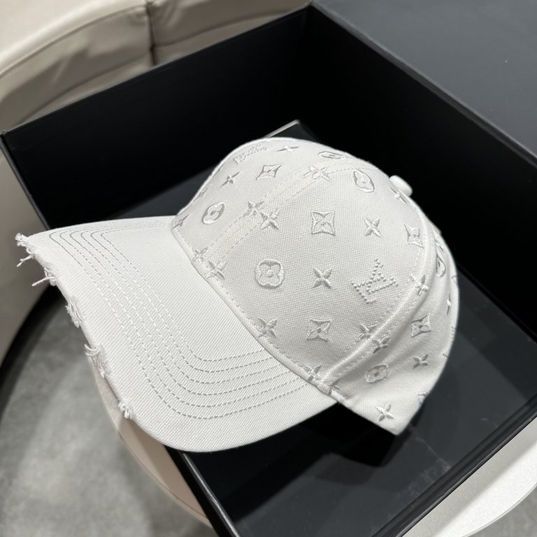 LV Louis Vuitton] new full print logo pattern models baseball cap, counter synchronization shipments, big name models with super good, hurry to get!