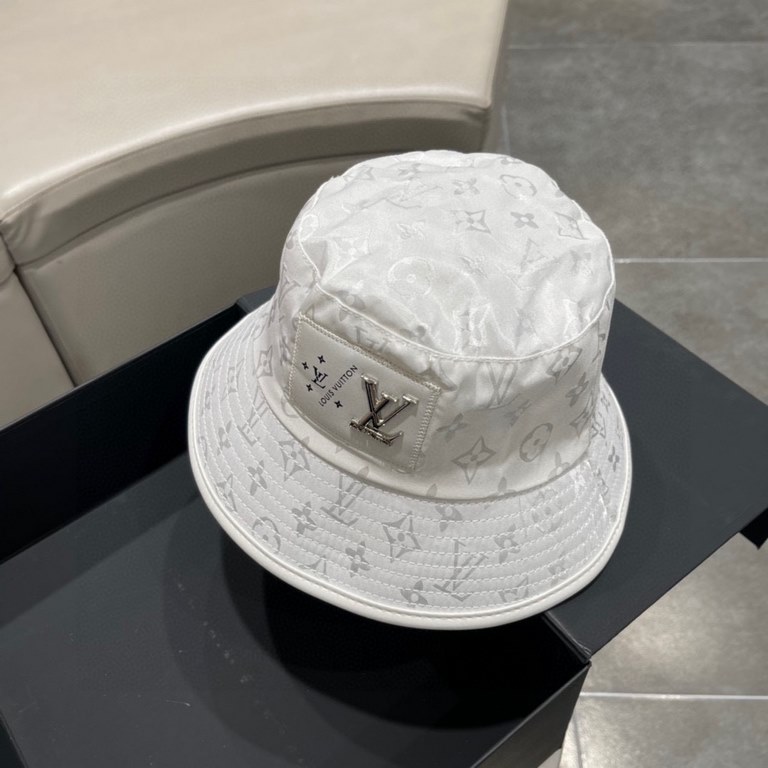 lv Louis Vuitton  2023 early spring new original single LV fisherman's hat, simple atmosphere Individuality full of exquisite embroidery design Full of fashion sense   This hat is definitely worth getting!