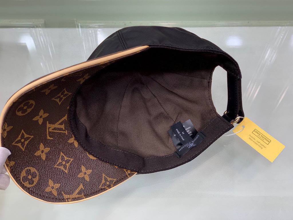 With box cloth bag, LV (Louis Vuitton) new original single baseball cap, old flower splicing, 11 open mold customized, the original printing satin fabric   counter old flower leather, workmanship is meticulous and perfec