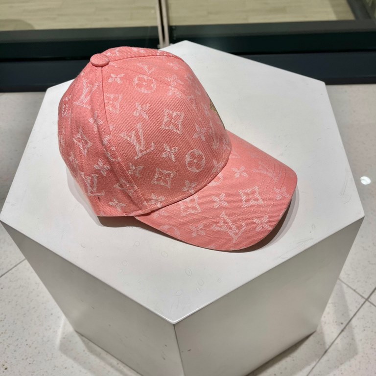 LV Louis Vuitton Classic Baseball Cap   fire goods, versatile items   casually with a good look Quality is awesome   fashion versatile de