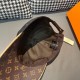 LV (Louis Vuitton) new original single baseball cap.With box cloth bag, LV (Louis Vuitton) new original single baseball cap, old flower splicing, 11 open mold customized, original printing satin fabric   counter old flow