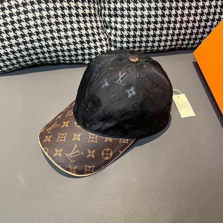 LV (Louis Vuitton) new original single baseball cap.With box cloth bag, LV (Louis Vuitton) new original single baseball cap, old flower splicing, 11 open mold customized, original printing satin fabric   counter old flow