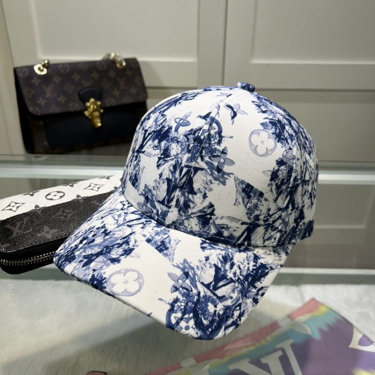 Louis Vuitton Baseball Caps LouisVuitton  New LV baseball caps, heavy duty   high-end atmosphere, versatile models   men and women! Runs!