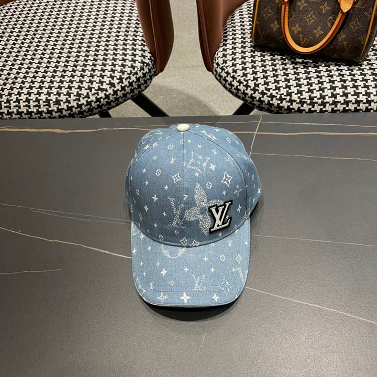 LV (Louis Vuitton) new original single baseball cap, counter 11 open mold customized quality is superb, the base head circumference 57 adjustable.