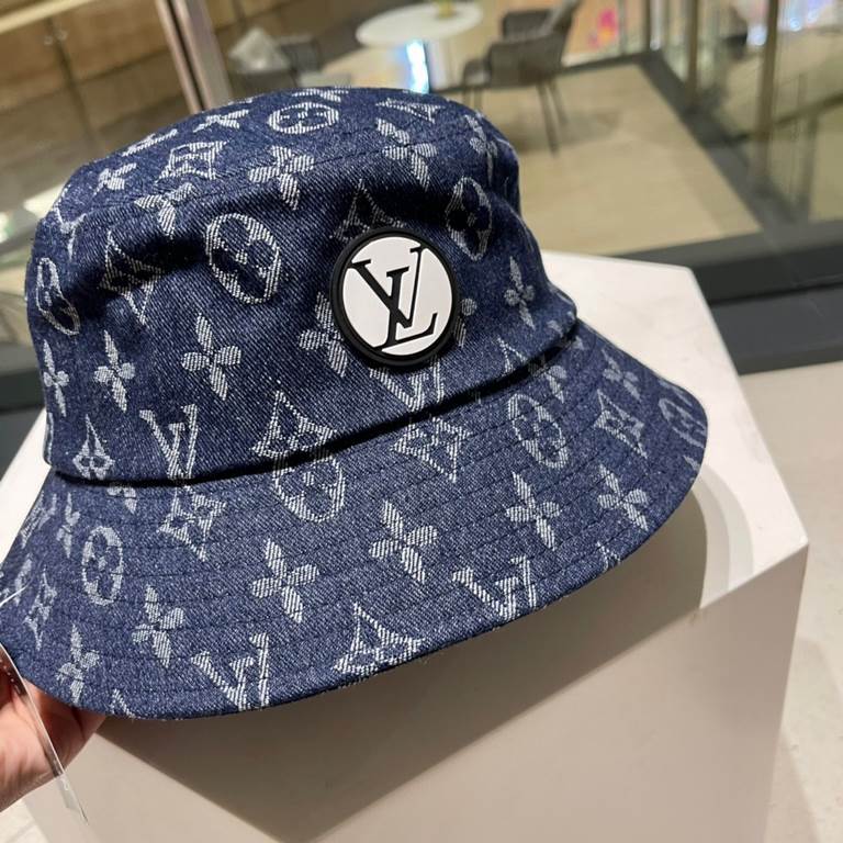 lv Louis Vuitton's latest patchwork denim fisherman's hat arrived    new fisherman's hat , novelty and fashion.