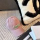 run LV .Embroidered baseball cap that bloggers love!Simple Korean English embroideryHipster's atmosphere sense of support burstHat shape is very satisfactory ~ also can be a huge matchThroughout the spring, summer, fall 