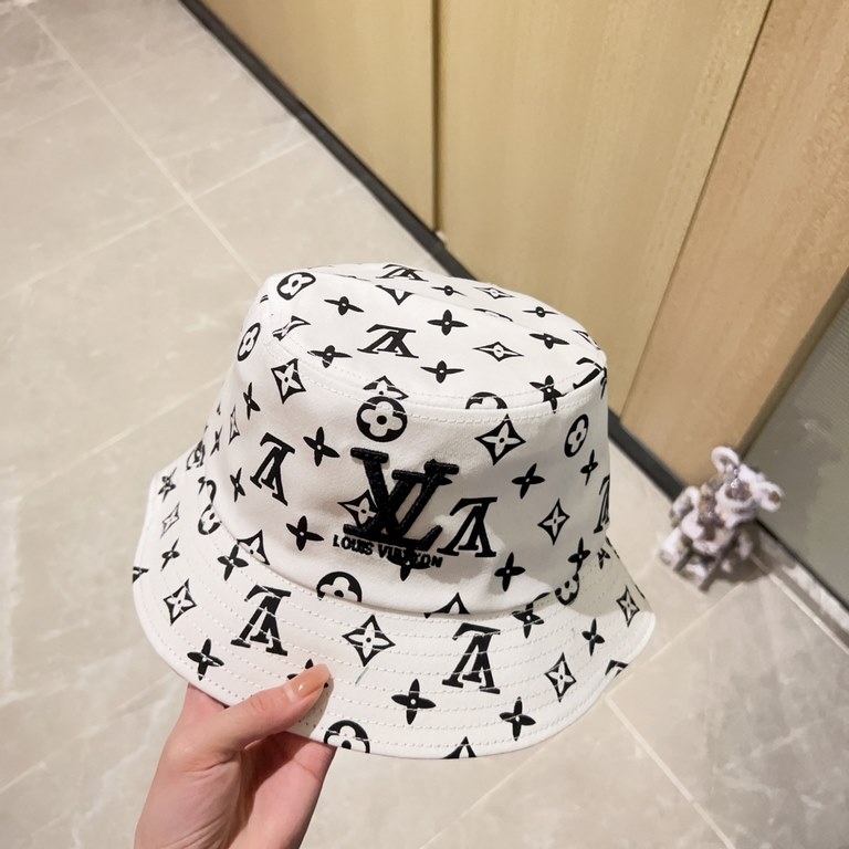 with dust bag [LV Louis Vuitton] 2023 summer new counter men and women's models visor hat hollow cap, the big name shipment, super convenient! Good ride! Out on the street must have