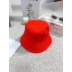 lv Louis Vuitton very hot a reversible fisherman's hatSimple atmosphere high fashion good ~ style has personalityLOGO fabric top hat breathable and comfortableFour seasons models lightweight and breathable! The quality i