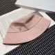 Special  LV Louis VuittonNew Slimming Fisherman's Hat!Proper sense of distance burst     can be imperial or desire Imported material is comfortable and does not tie meat. Special tuning cap shape straight Senior sense of