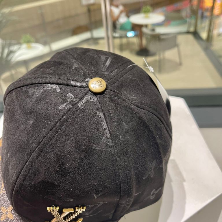 Louis Vuitton Baseball Caps LouisVuitton   New LV baseball caps, heavy duty   perfectly spliced leather, high-end atmosphere, versatile models   men and women!