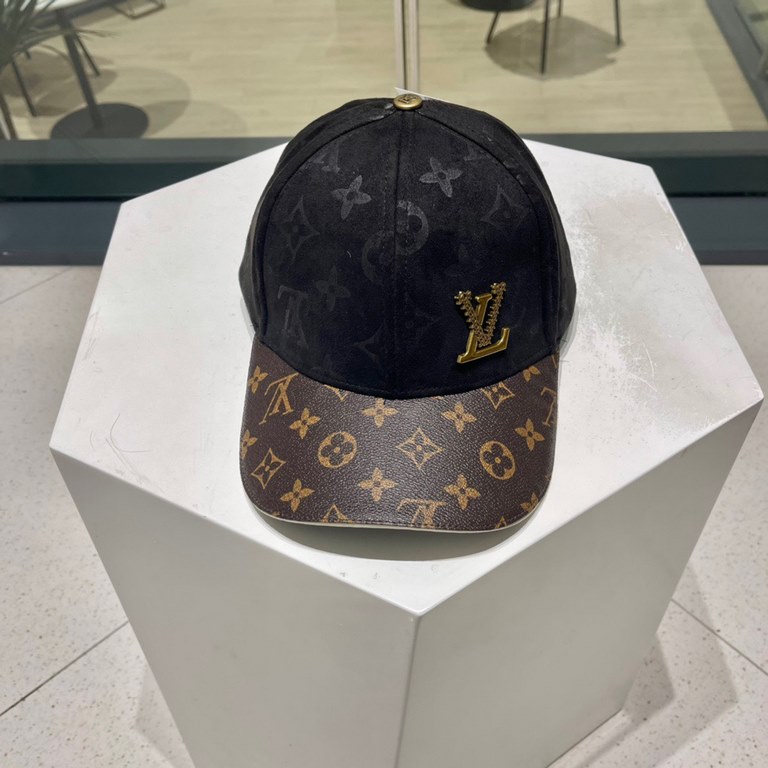 Louis Vuitton Baseball Caps LouisVuitton   New LV baseball caps, heavy duty   perfectly spliced leather, high-end atmosphere, versatile models   men and women!