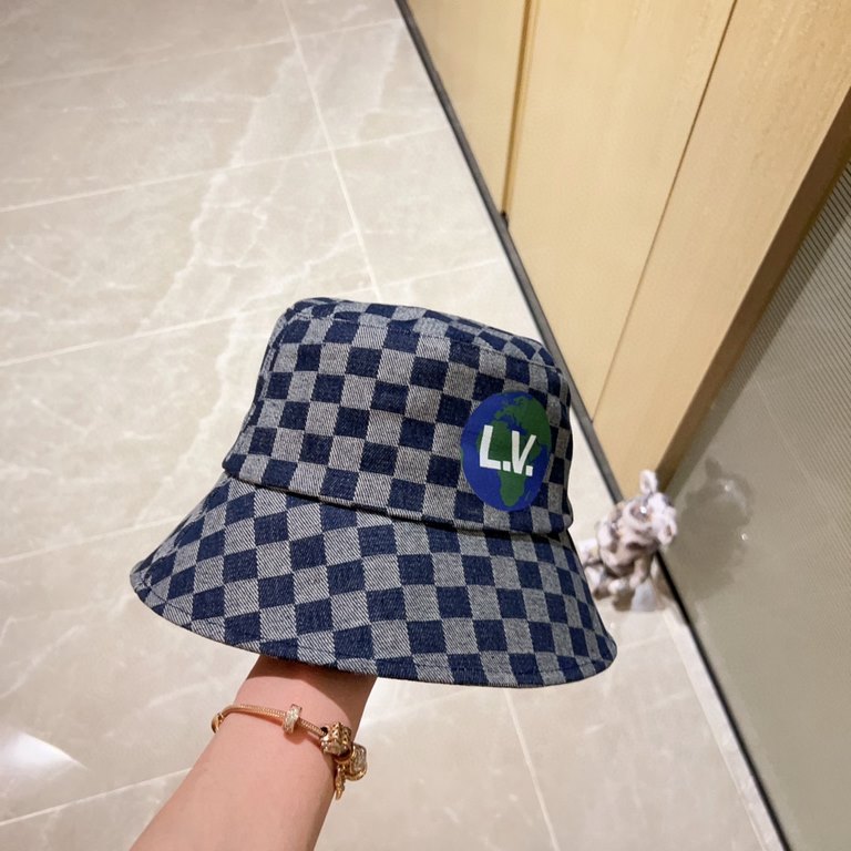 with dust bag [LV Louis Vuitton] 2023 new checkerboard checkerboard men and women's models of fisherman's hat, the big models are super good with, hurry to get!