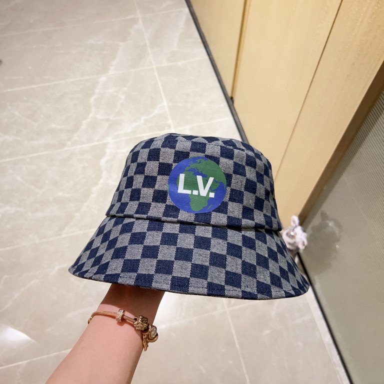 with dust bag [LV Louis Vuitton] 2023 new checkerboard checkerboard men and women's models of fisherman's hat, the big models are super good with, hurry to get!